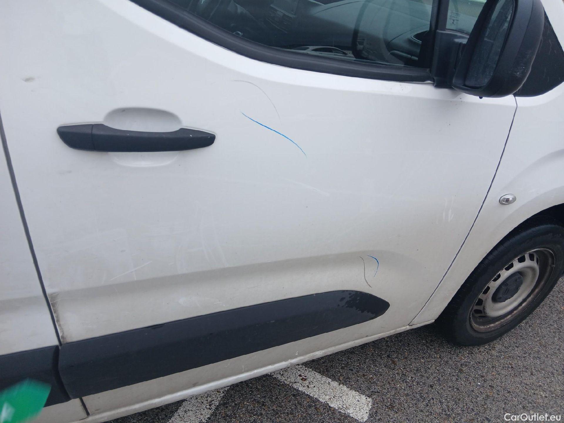  Citroen  Berlingo CITROEN  / 2018 / 3P / furgón derivado de turismo Talla M BlueHDi 73kW CONTROL #33