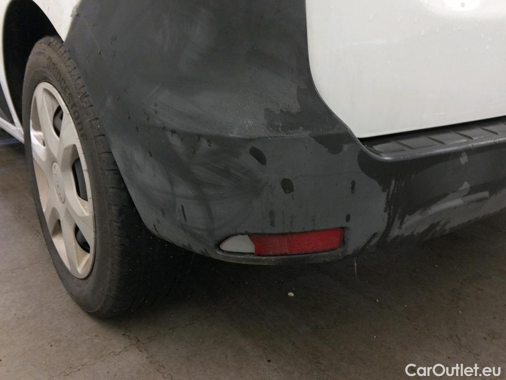  Dacia  Dokker DACIA  / 2013 / 4P / furgón derivado de turismo Van Essential Blue dCi 70kW (95CV) #19