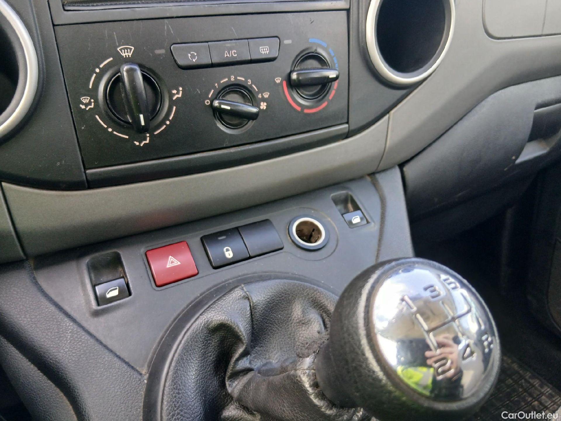  Citroen  Berlingo CITROEN  VU 4p 2G combi Multispace LIVE Edit.BlueHDi 74KW (100CV #4