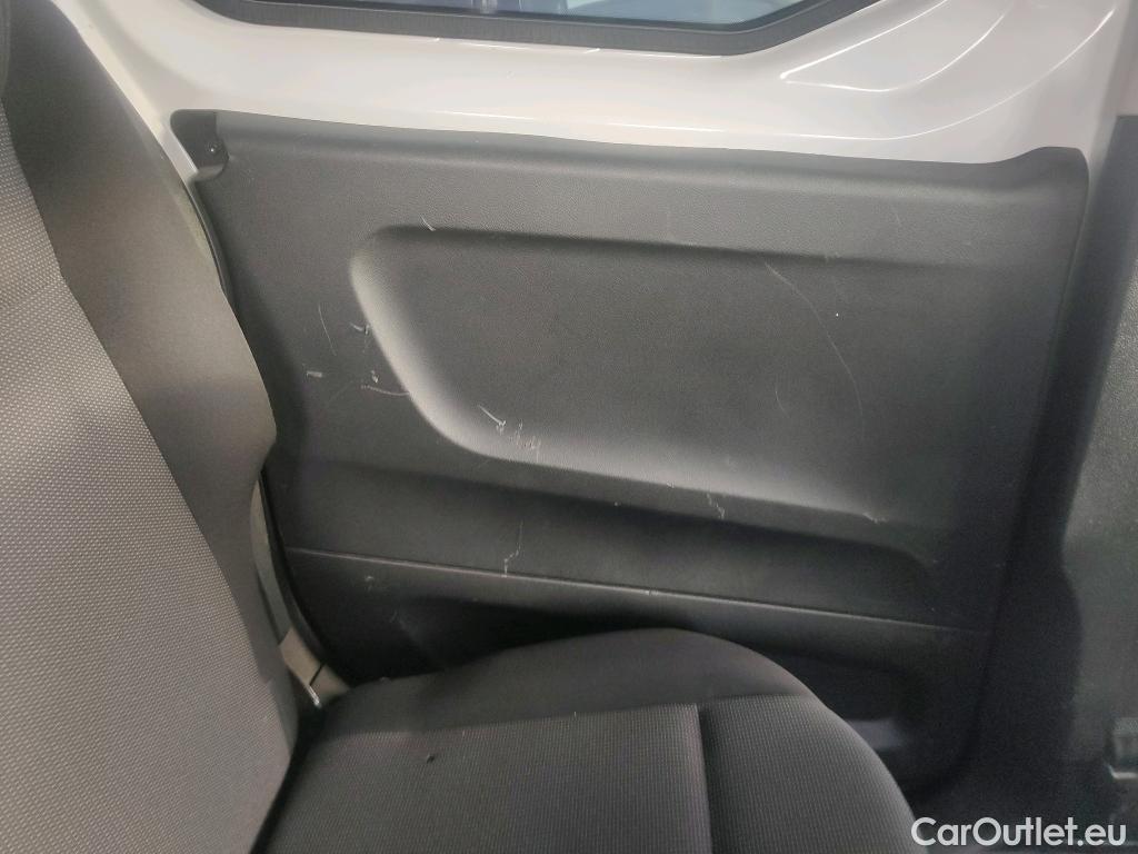  Citroen  Berlingo CITROEN  / 2018 / 4P / combi Talla M BlueHDi 100 S&S LIVE PACK BUSINE #28