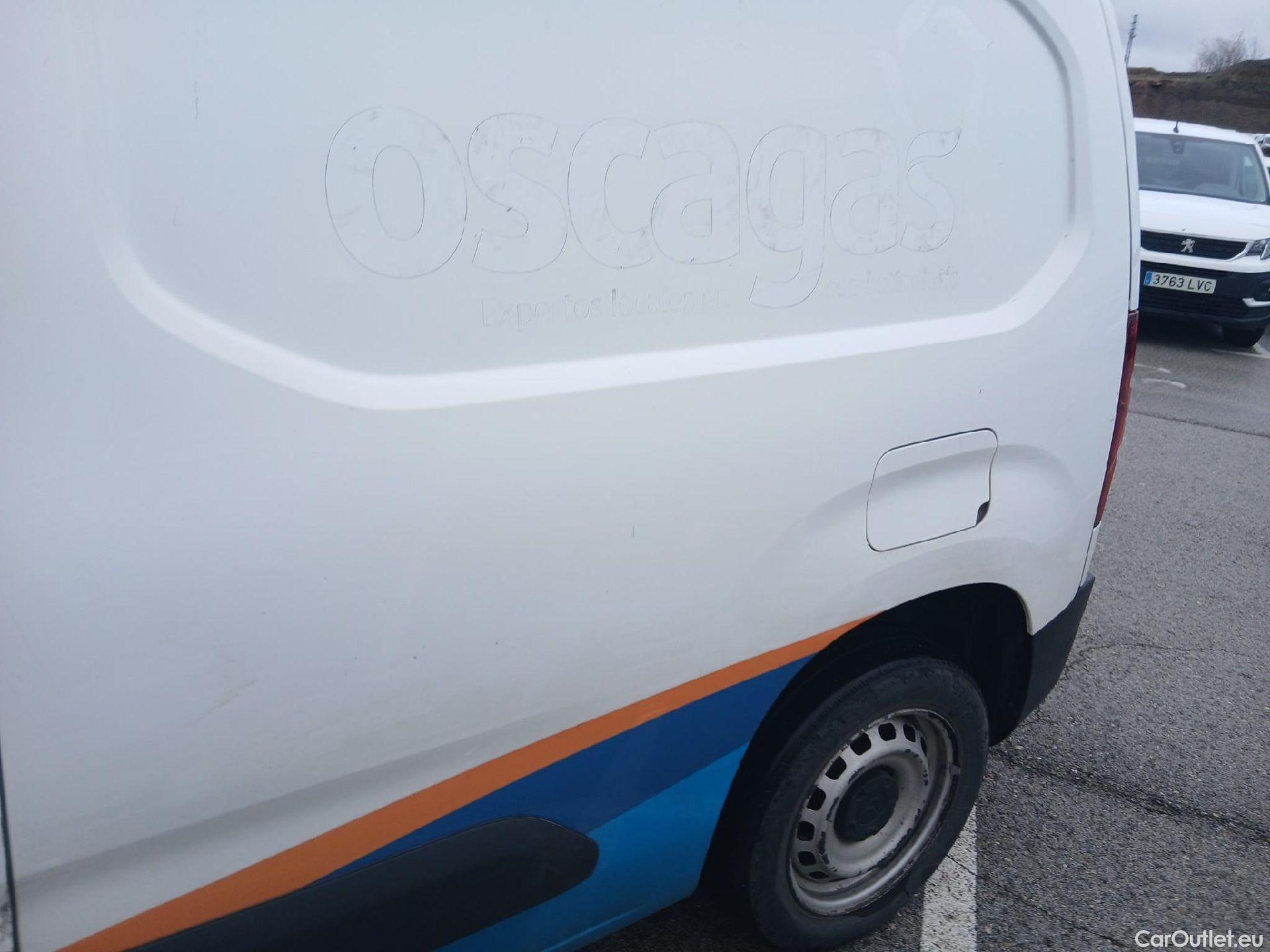  Citroen  Berlingo CITROEN  / 2018 / 3P / furgón derivado de turismo Talla M BlueHDi 73kW CONTROL #20