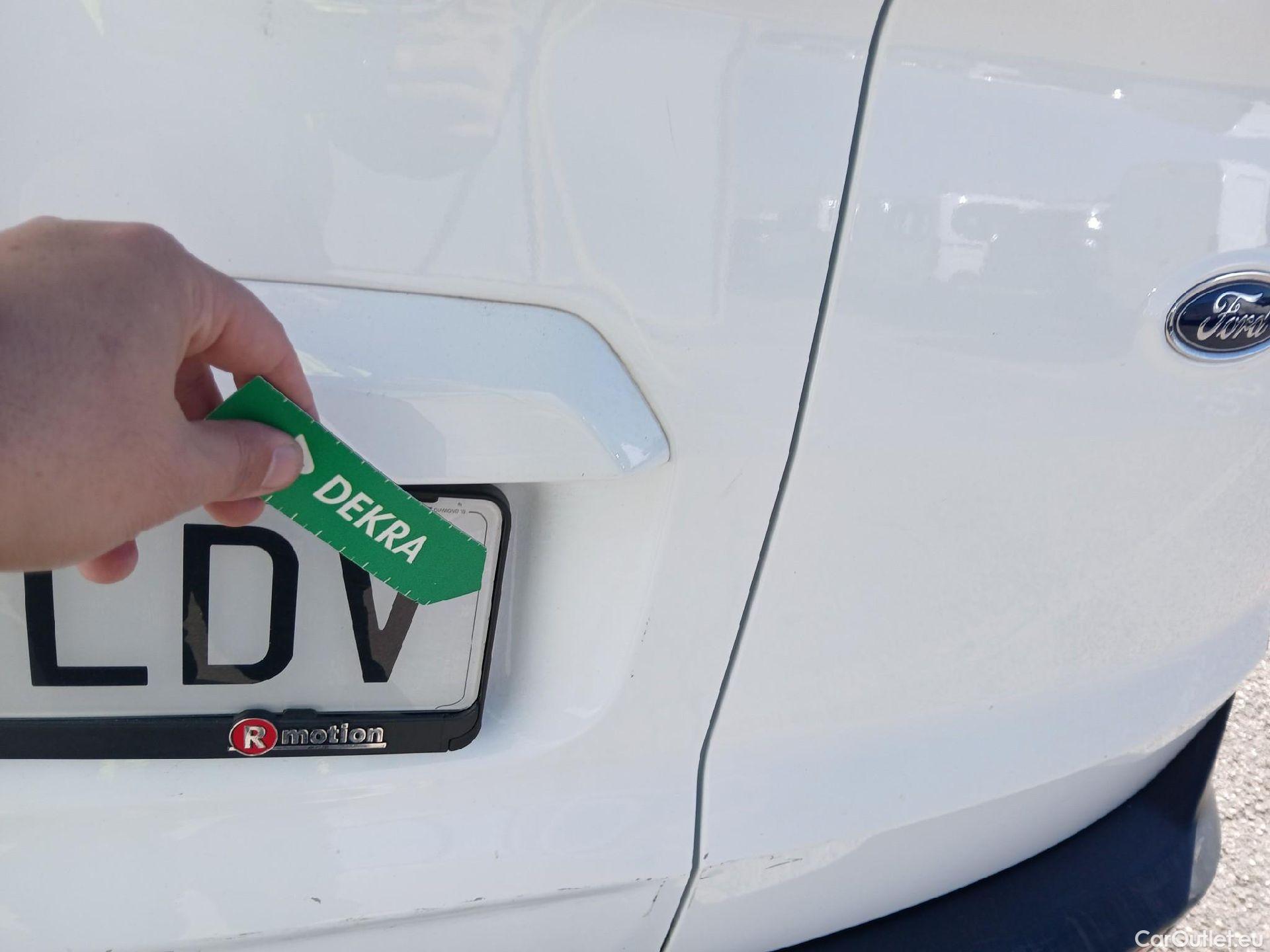  Ford  Transit Connect FORD Transit Courier / 2014 / 4P / combi Kombi 1.5 TDCi 71kW Trend #40