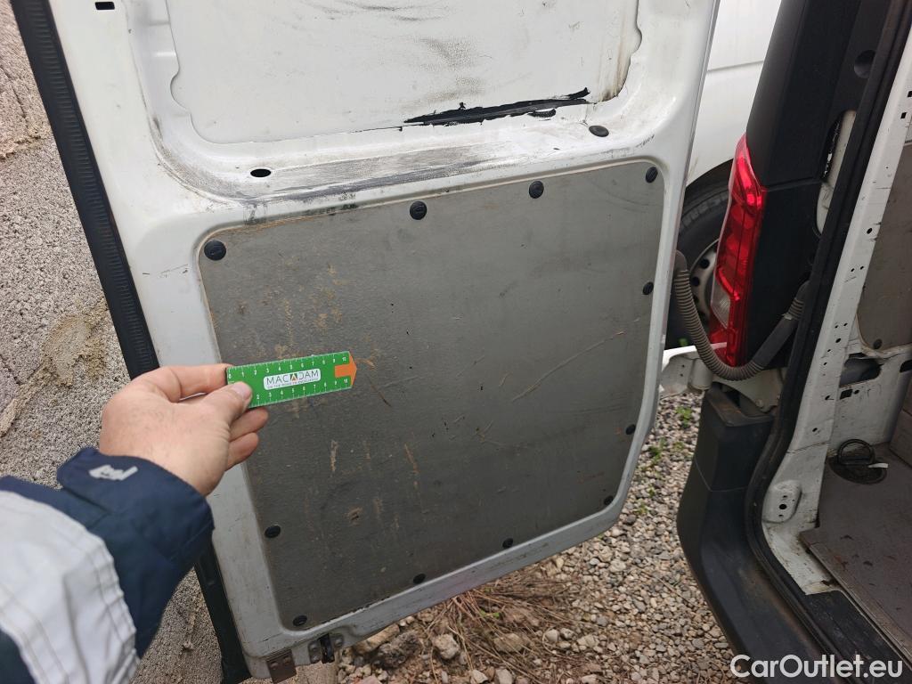  Mercedes  Vito MERCEDES-BENZ  / 2014 / 4P / furgón 111 CDI Larga #43