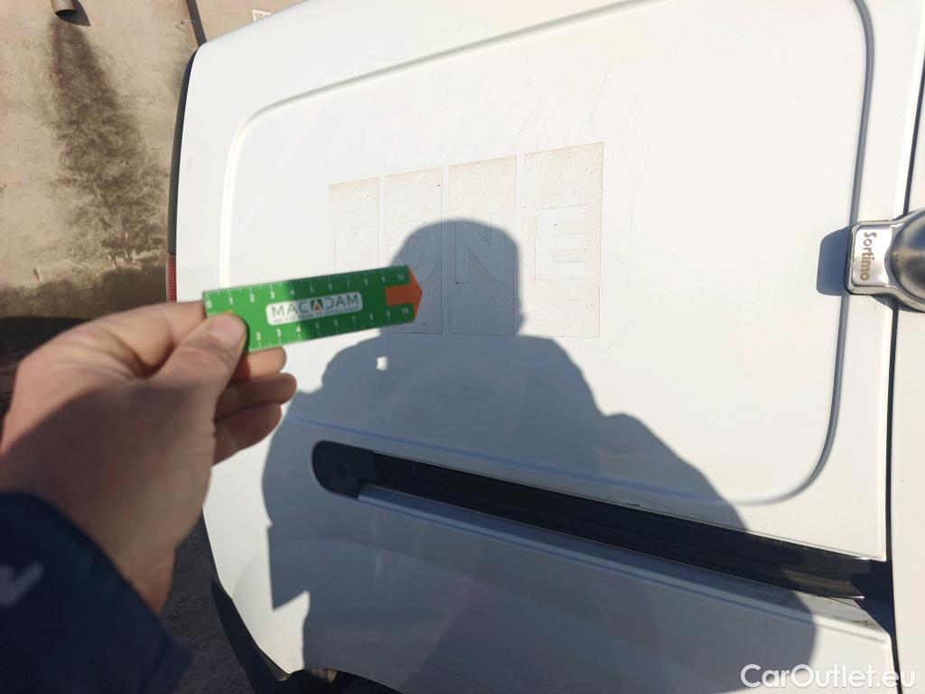  Renault  Kangoo RENAULT  Furgón/2013/4P/furgón derivado de turismo Maxi 2p Blue dCi 70 kW (95CV) #3