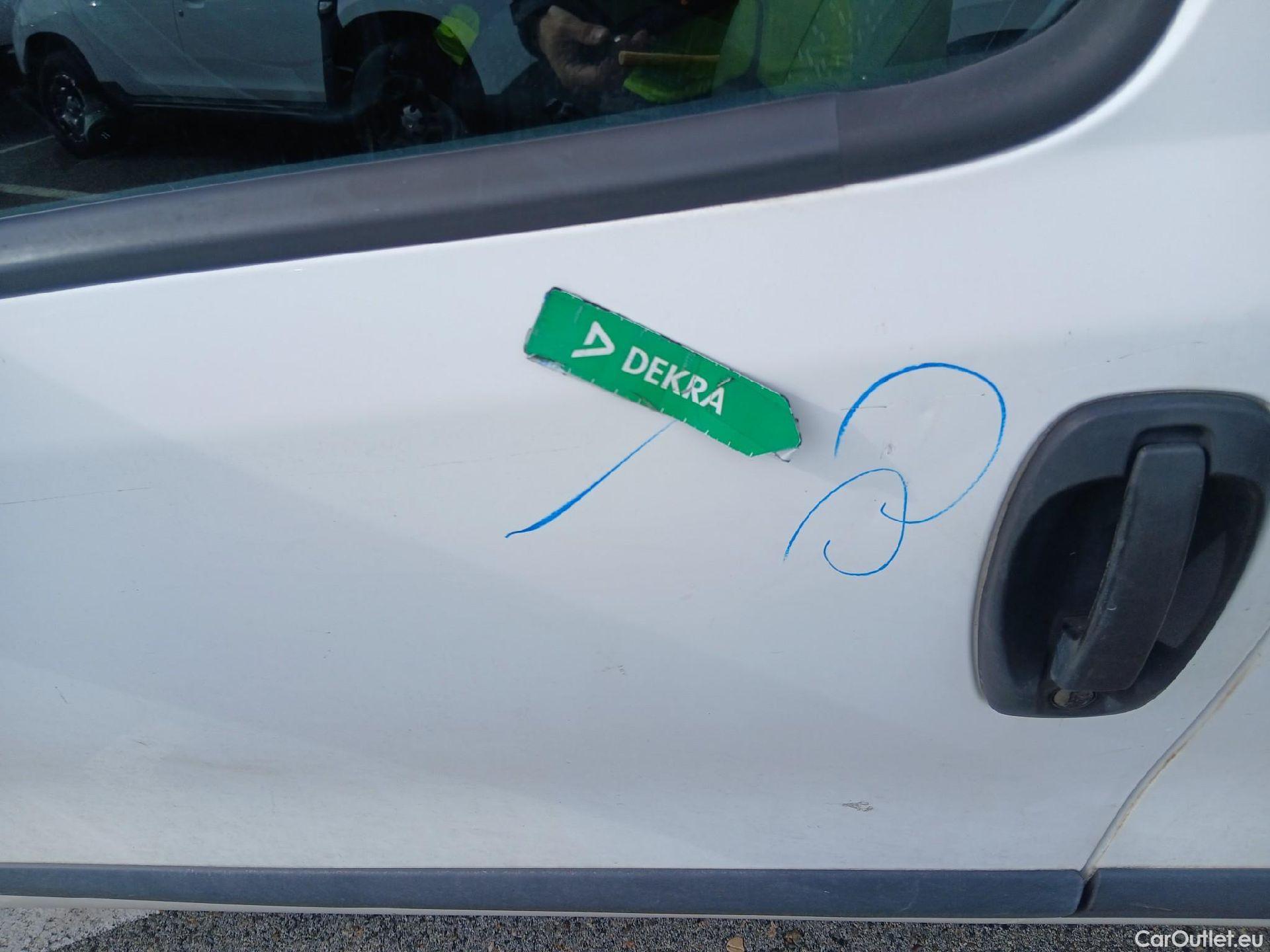  Opel  Combo OPEL  / 2012 / 3P / furgón derivado de turismo Cargo 1.3 CDTI 70kW (95CV) L1 H1 #10