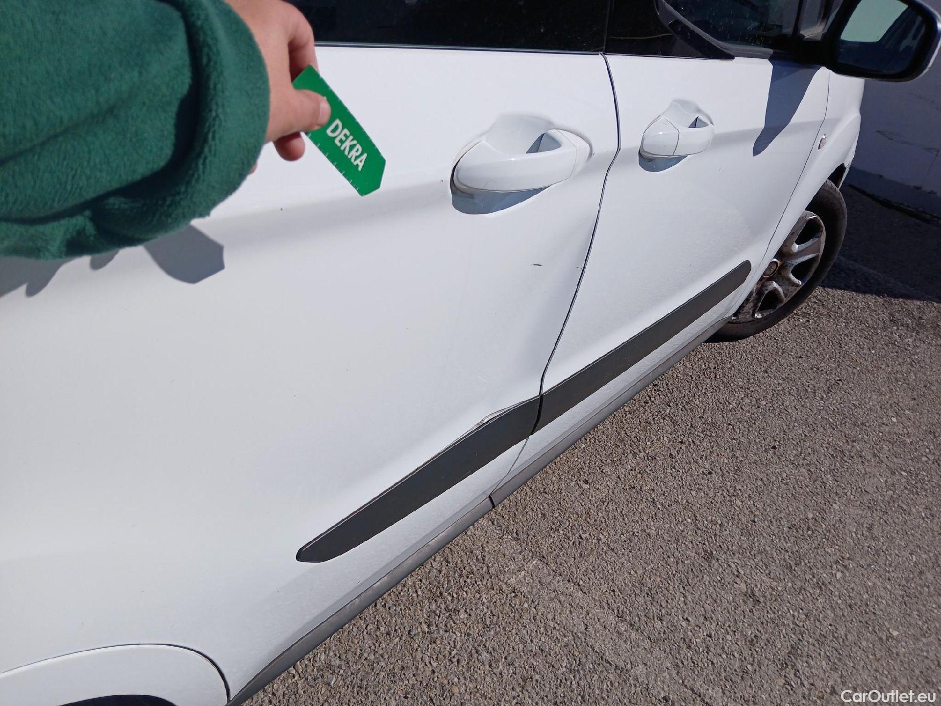  Ford  Transit Connect FORD Transit Courier / 2014 / 4P / combi Kombi 1.5 TDCi 71kW Trend #52