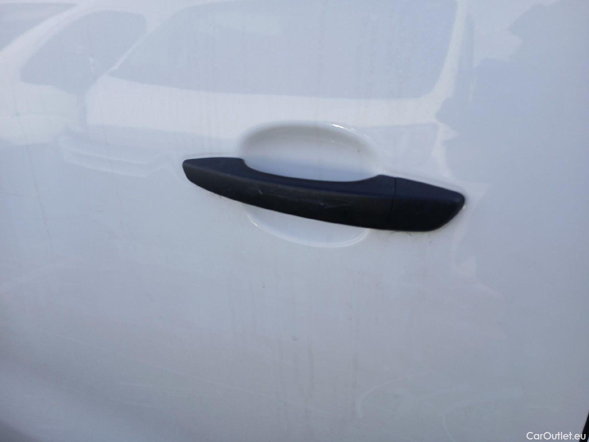  Opel  Vivaro OPEL  / 2019 / 4P / furgón 1.5 Diésel 88kW (120CV) M Std Select #27