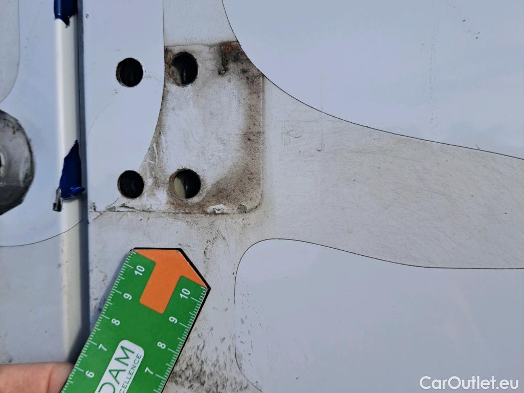  Peugeot  Boxer PEUGEOT  / 2014 / 4P / furgón 335 L2 H2 BHDI 103kW (140CV) S&S 6 V. M #21