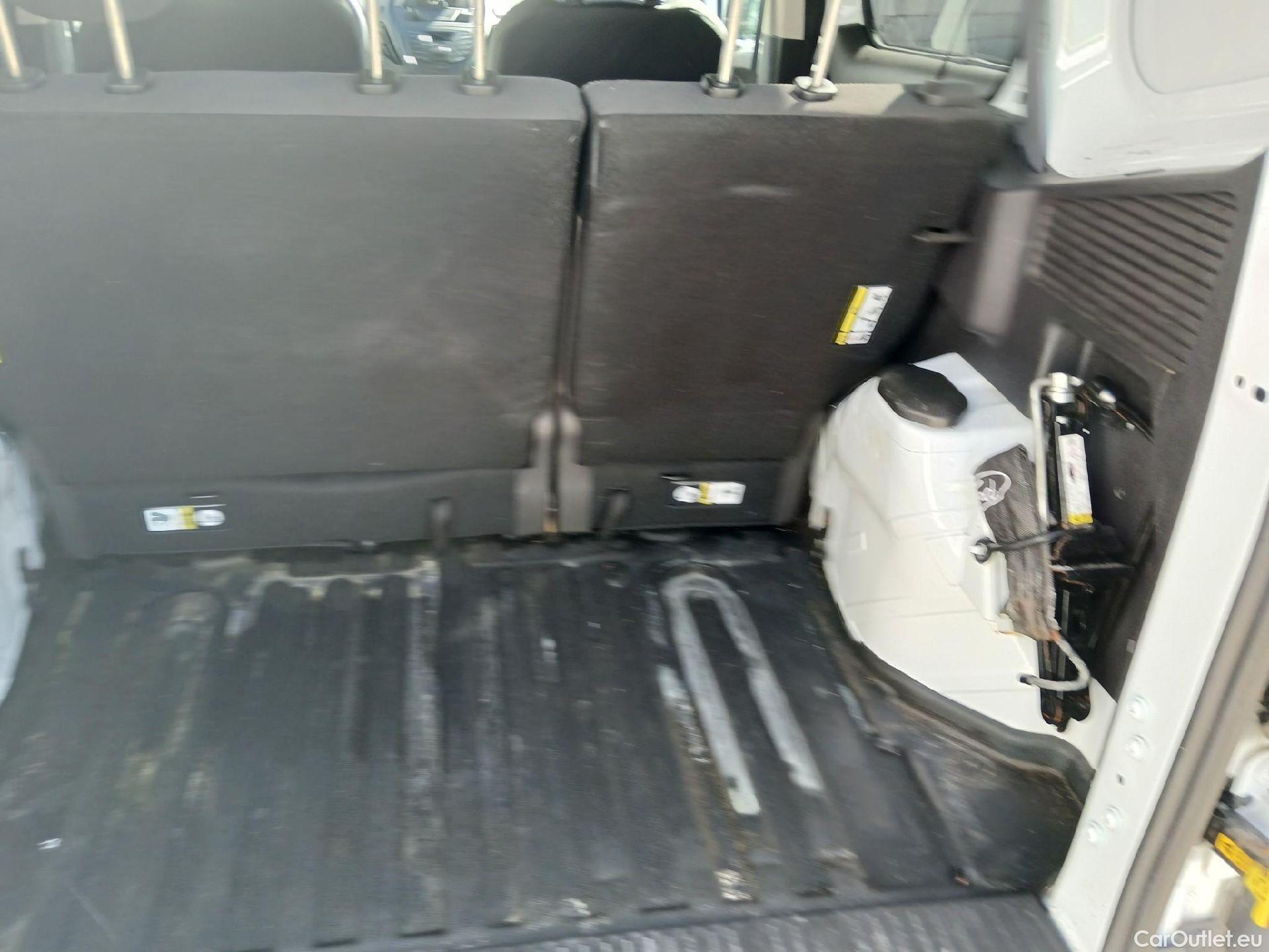  Ford  Transit Connect FORD Transit Courier / 2014 / 4P / combi Kombi 1.5 TDCi 71kW Trend #6