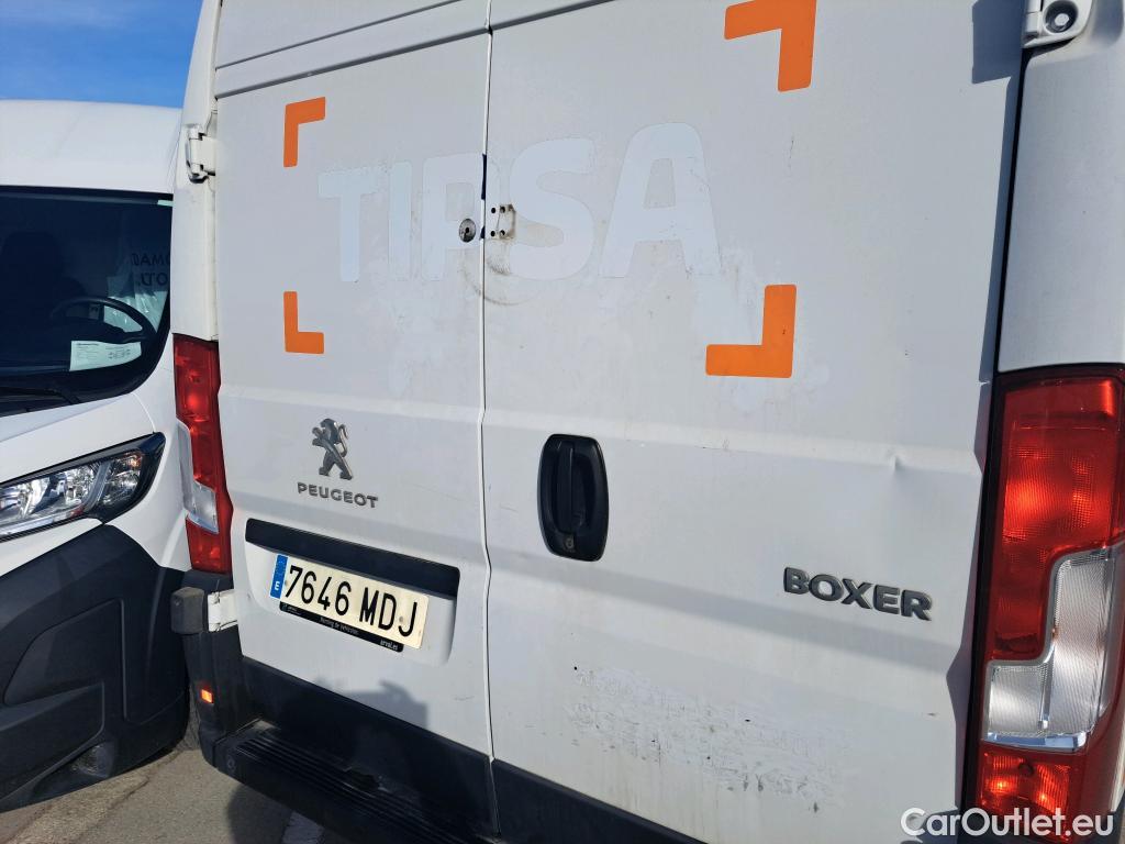  Peugeot  Boxer PEUGEOT  / 2014 / 4P / furgón 335 L2 H2 BHDI 103kW (140CV) S&S 6 V. M #25