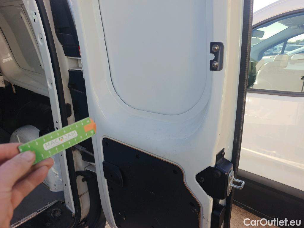  Renault  Kangoo RENAULT  Furgón/2013/4P/furgón derivado de turismo Maxi 2p Blue dCi 70 kW (95CV) #9