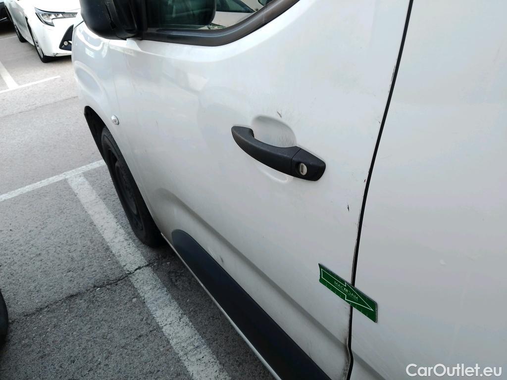  Opel  Combo OPEL  / 2018 / 3P / furgón derivado de turismo 1.6 TD S/S 74kW (100CV) Express L H1 650 #10