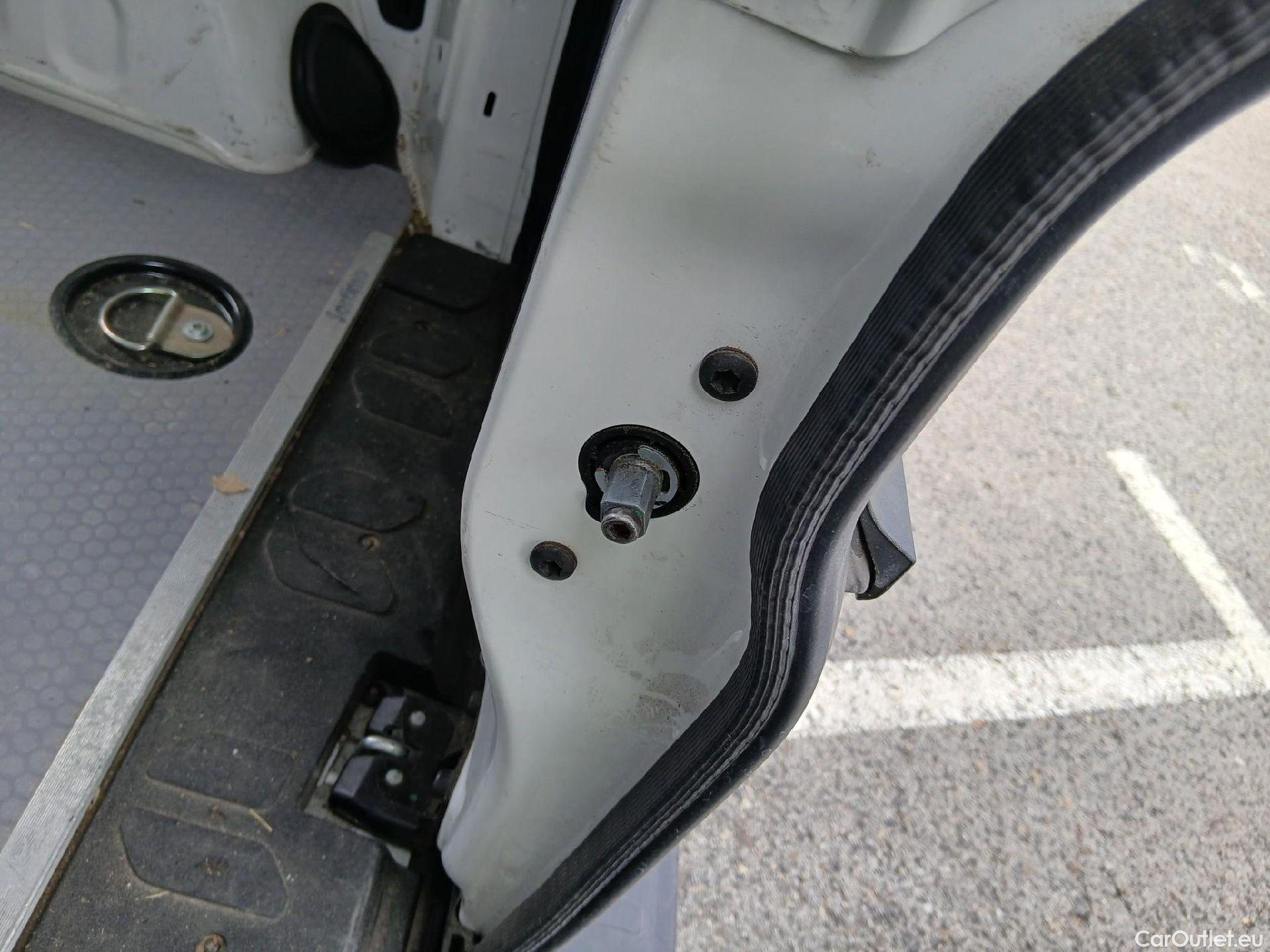  Opel  Combo OPEL  / 2012 / 3P / furgón derivado de turismo Cargo 1.3 CDTI 70kW (95CV) L1 H1 #24