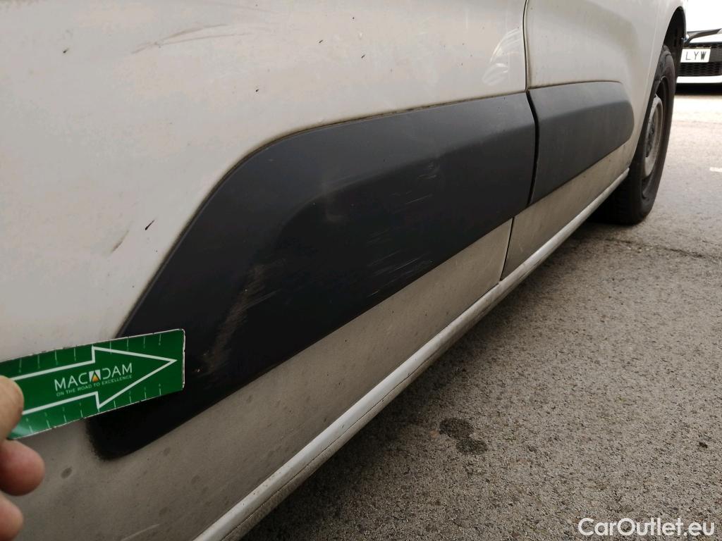  Opel  Combo OPEL  / 2018 / 3P / furgón derivado de turismo 1.6 TD S/S 74kW (100CV) Express L H1 650 #28