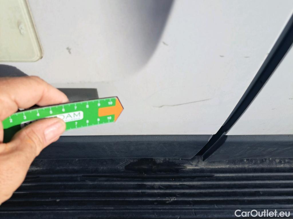  Peugeot  Boxer PEUGEOT  / 2014 / 4P / furgón 335 L2 H2 BHDI 103kW (140CV) S&S 6 V. M #18