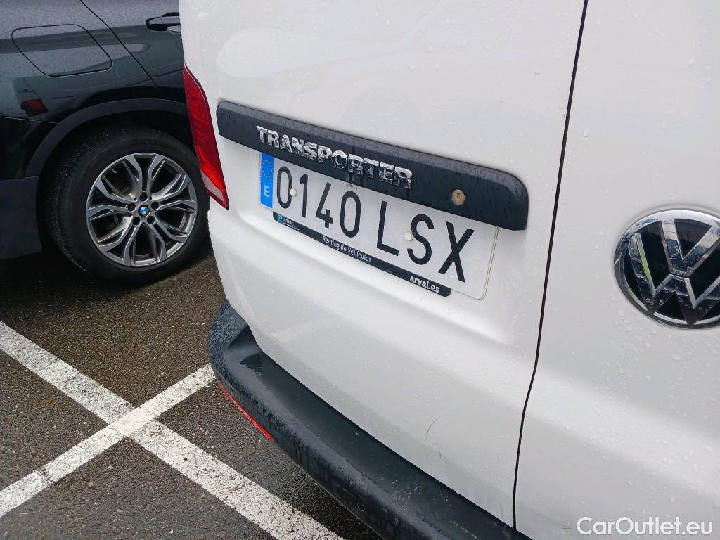  Land Rover  Discovery VOLKSWAGEN Transporter / 2020 / 4P / furgón Furgón Corto TN 2.0 TDI 110kW 4MO #13