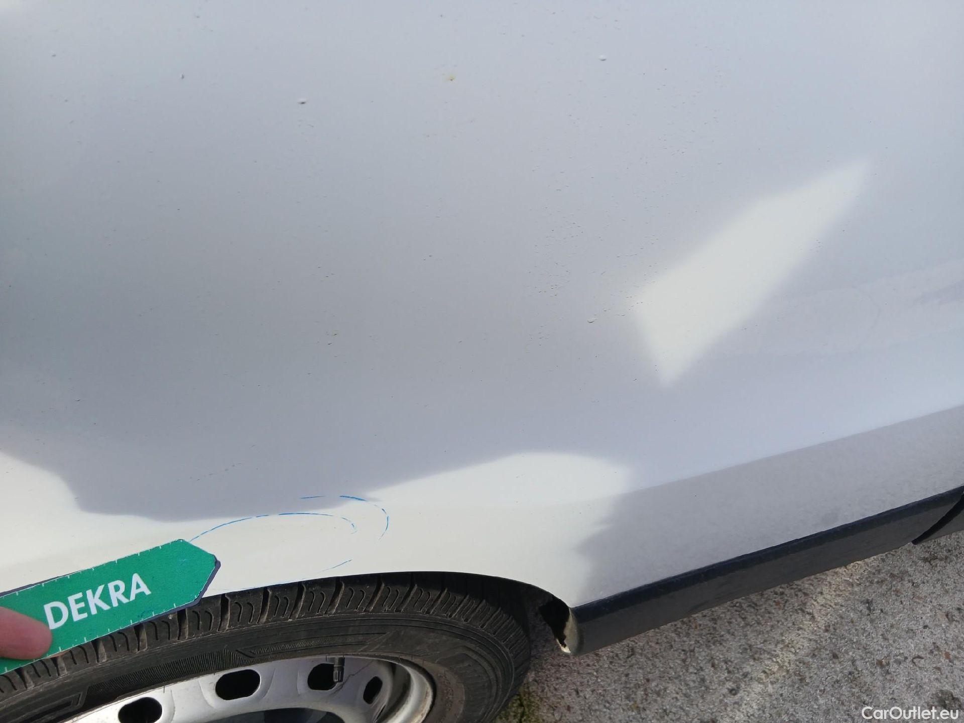  Renault  Trafic RENAULT  / 2019 / 4P / combi Combi 9 Largo Energy Blue dCi 88 kW #10