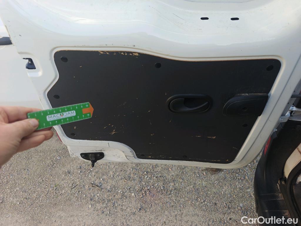  Renault  Kangoo RENAULT  Furgón/2013/4P/furgón derivado de turismo Maxi 2p Blue dCi 70 kW (95CV) #23