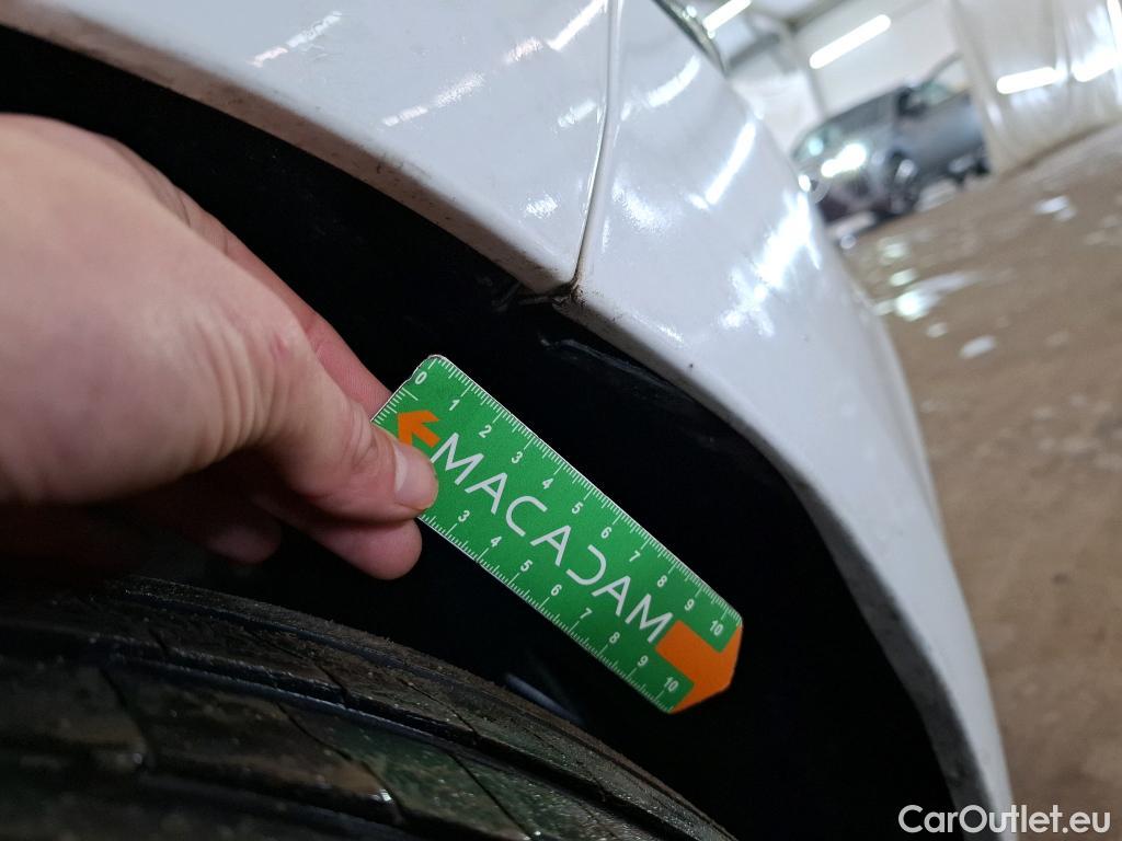  Renault  Clio  IV Air 1.5 dCi 75CV BVM5 E6 #51