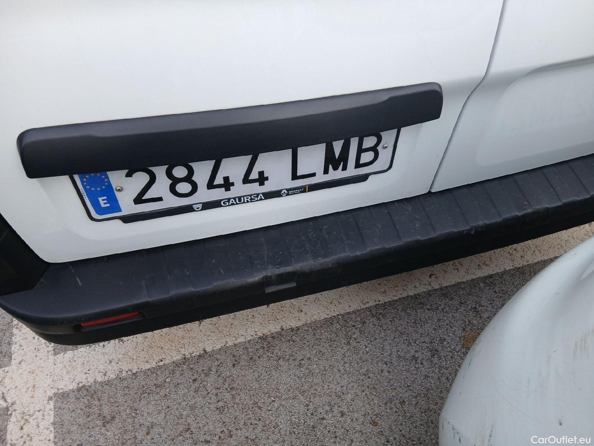  Renault  Trafic RENAULT  / 2019 / 4P / combi Combi 9 Largo Energy Blue dCi 88 kW #6