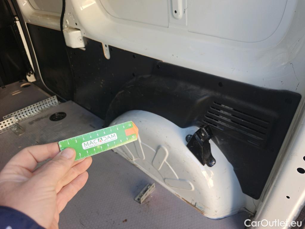  Renault  Kangoo RENAULT  Furgón/2013/4P/furgón derivado de turismo Maxi 2p Blue dCi 70 kW (95CV) #45