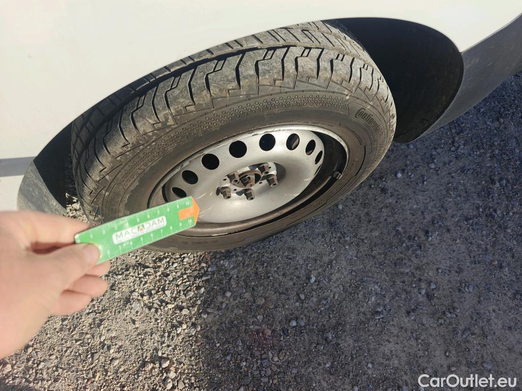  Renault  Kangoo RENAULT  Furgón/2013/4P/furgón derivado de turismo Maxi 2p Blue dCi 70 kW (95CV) #40