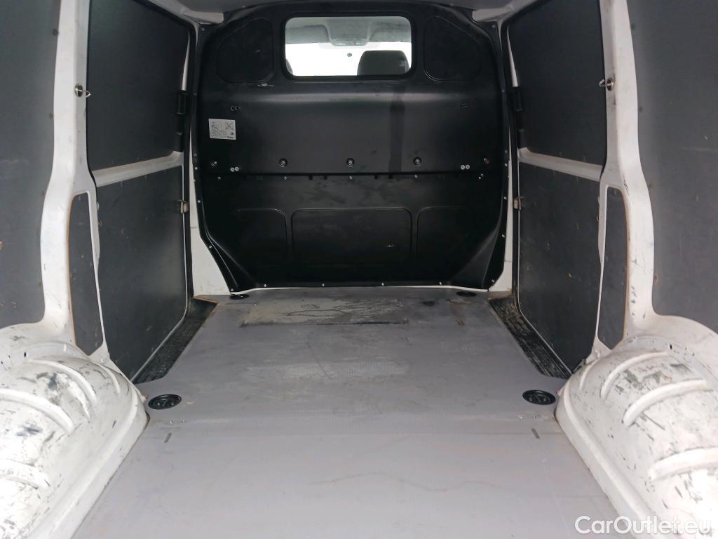  Land Rover  Discovery VOLKSWAGEN Transporter / 2020 / 4P / furgón Furgón Corto TN 2.0 TDI 110kW 4MO #59