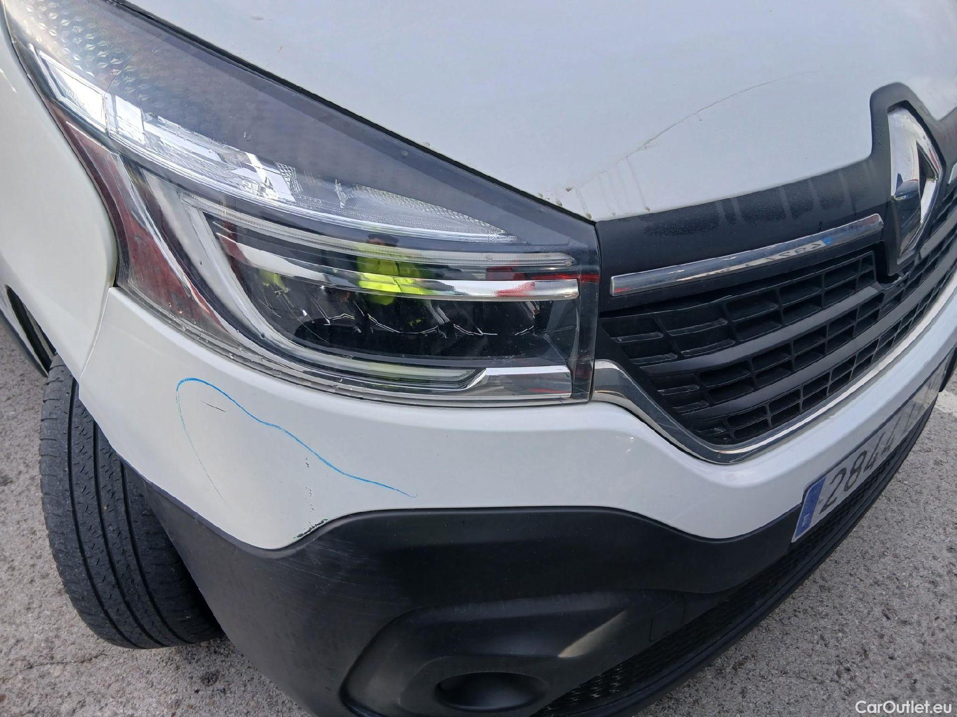  Renault  Trafic RENAULT  / 2019 / 4P / combi Combi 9 Largo Energy Blue dCi 88 kW #2