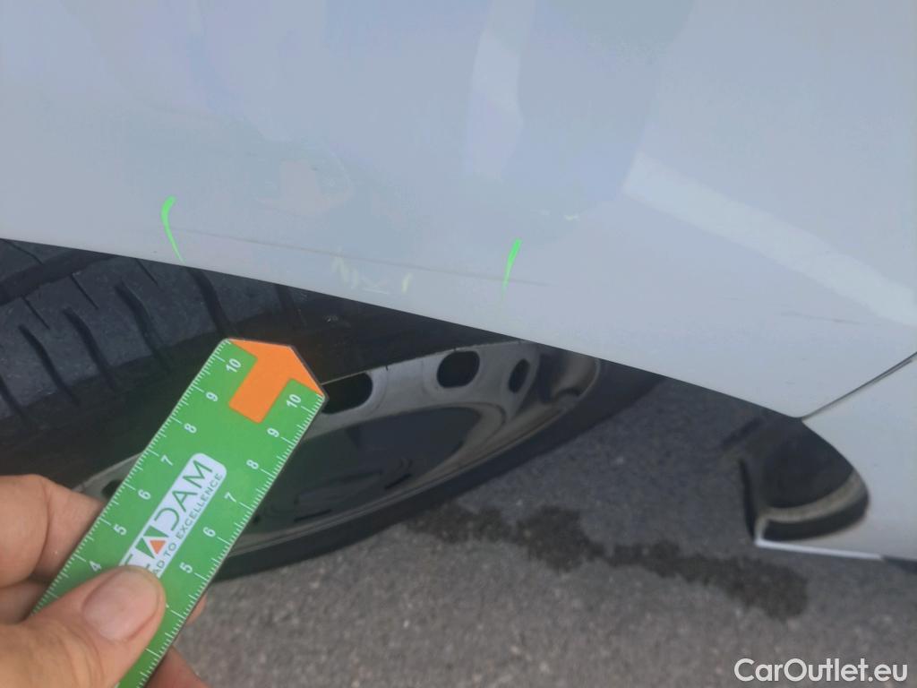  Renault  Trafic RENAULT  / 2019 / 4P / furgón Furgón 27 L1H1 Energy BluedCi 88 kW #10