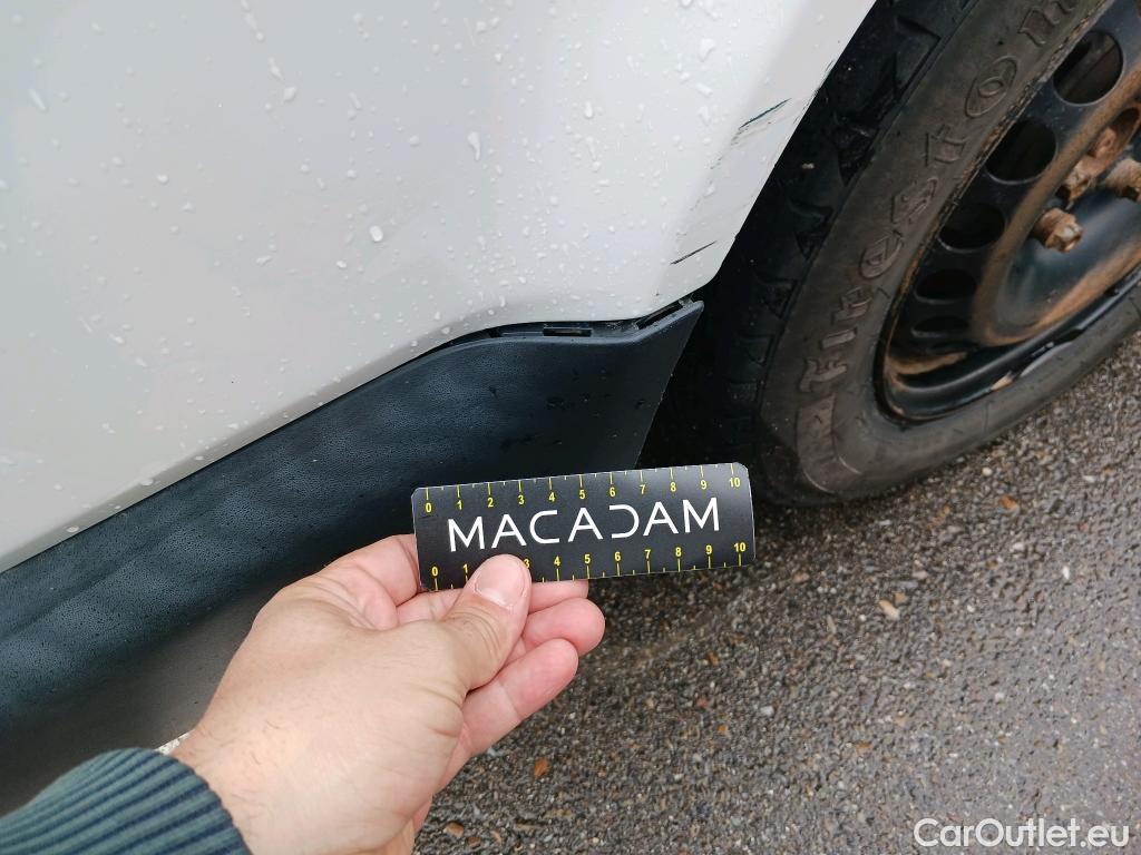  Land Rover  Discovery VOLKSWAGEN Transporter / 2020 / 4P / furgón Furgón Corto TN 2.0 TDI 110kW 4MO #31