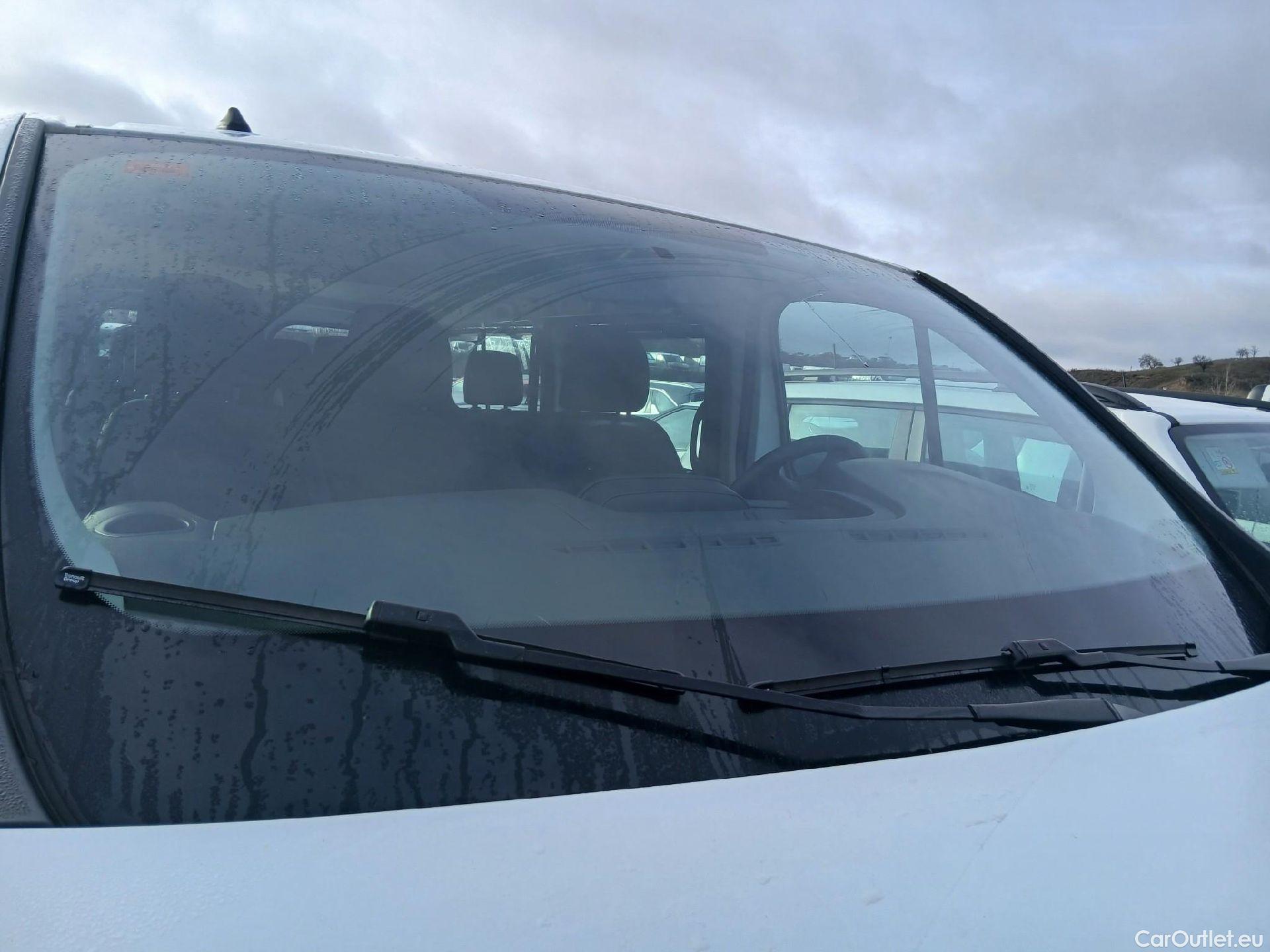  Renault  Trafic RENAULT  / 2019 / 4P / combi Combi 9 Largo Energy Blue dCi 88 kW #1