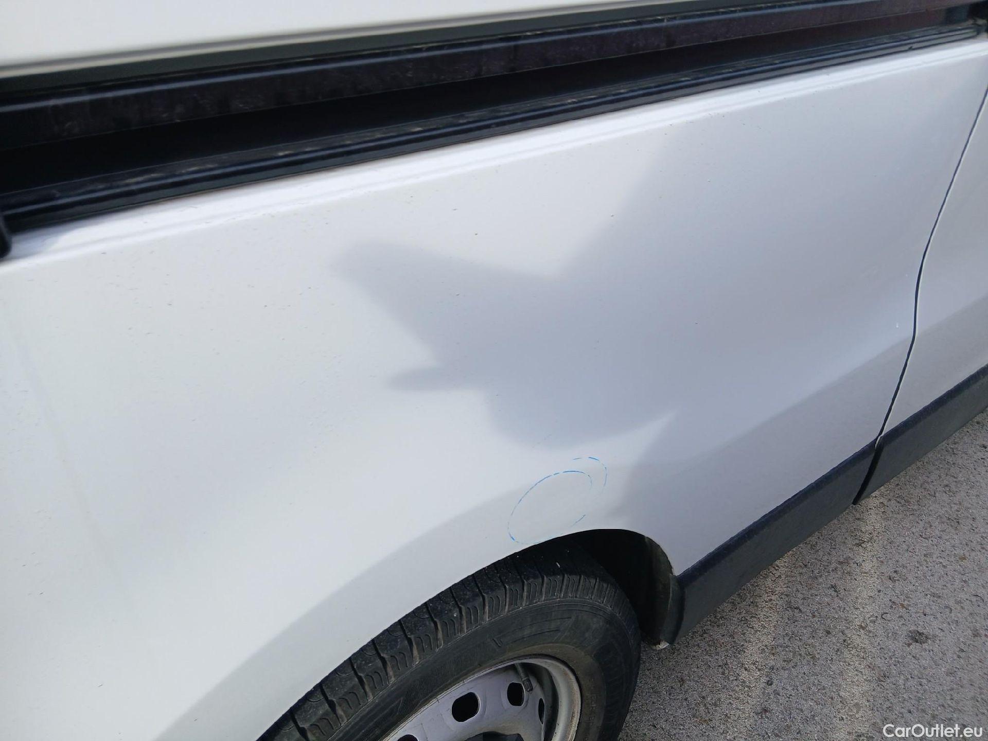  Renault  Trafic RENAULT  / 2019 / 4P / combi Combi 9 Largo Energy Blue dCi 88 kW #11