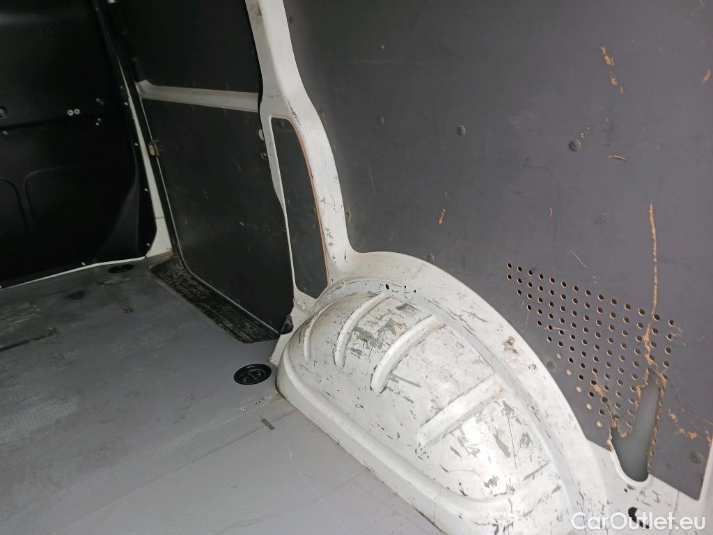  Land Rover  Discovery VOLKSWAGEN Transporter / 2020 / 4P / furgón Furgón Corto TN 2.0 TDI 110kW 4MO #60