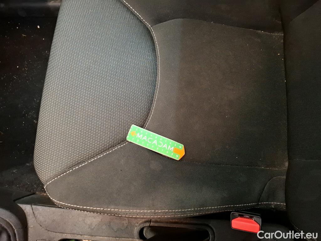  Renault  Clio  IV Air 1.5 dCi 75CV BVM5 E6 #45