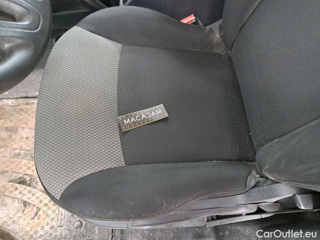  Renault  EXPRESS RENAULT Kangoo  / 2013 / 4P / Fourgonnette Grand Confort - Blue dCi 95 #40