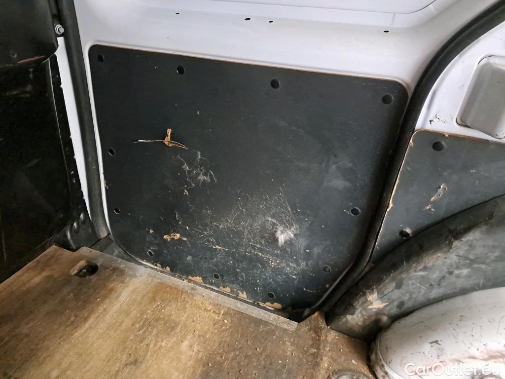  Renault  EXPRESS RENAULT Kangoo  / 2013 / 4P / Fourgonnette Grand Confort - Blue dCi 95 #6