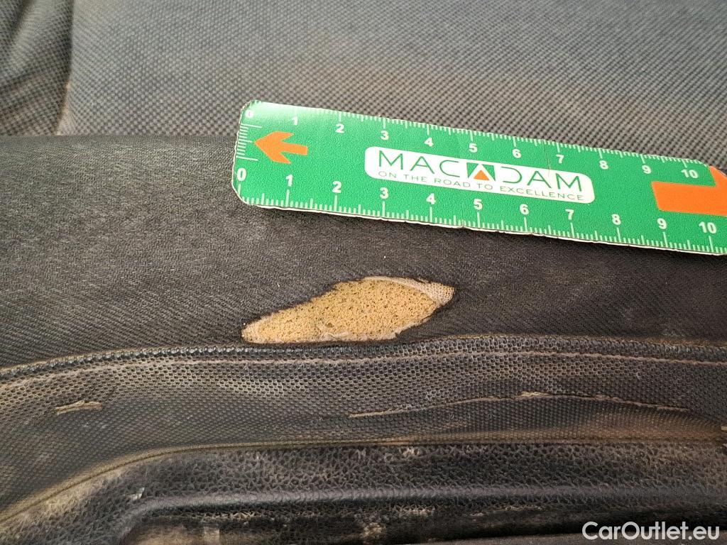  Renault  Master RENAULT  / 2014 / 4P / Fourgon tôlé &FG GCf Trac F3300 L1H1 dCi 110 Euro6 #61