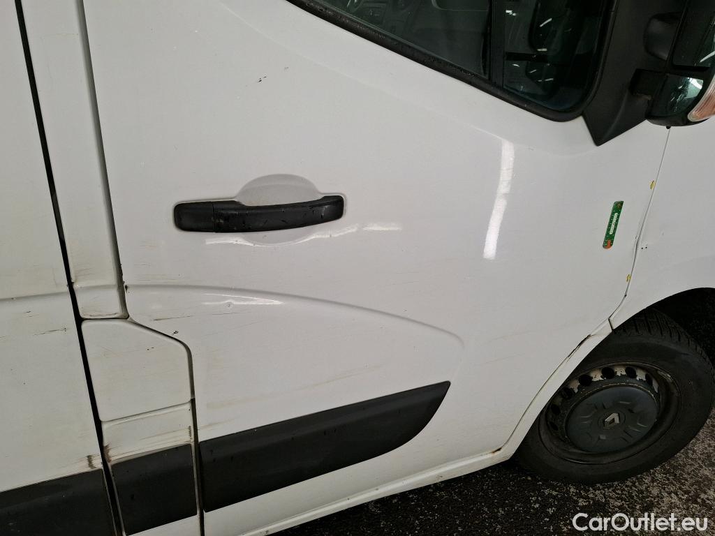  Renault  Master RENAULT  / 2014 / 4P / Fourgon tôlé &FG GCf Trac F3300 L1H1 dCi 110 Euro6 #26