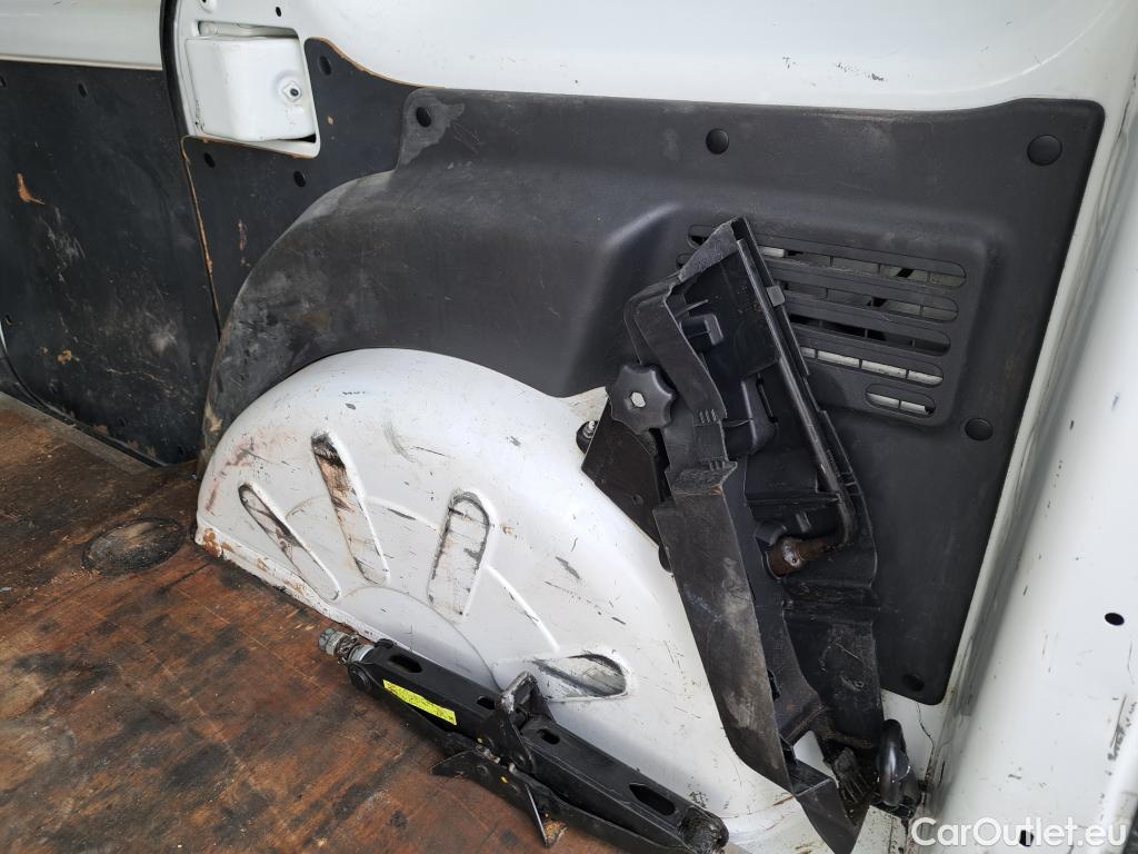  Renault  EXPRESS RENAULT Kangoo  / 2013 / 4P / Fourgonnette Grand Confort - Blue dCi 95 #44