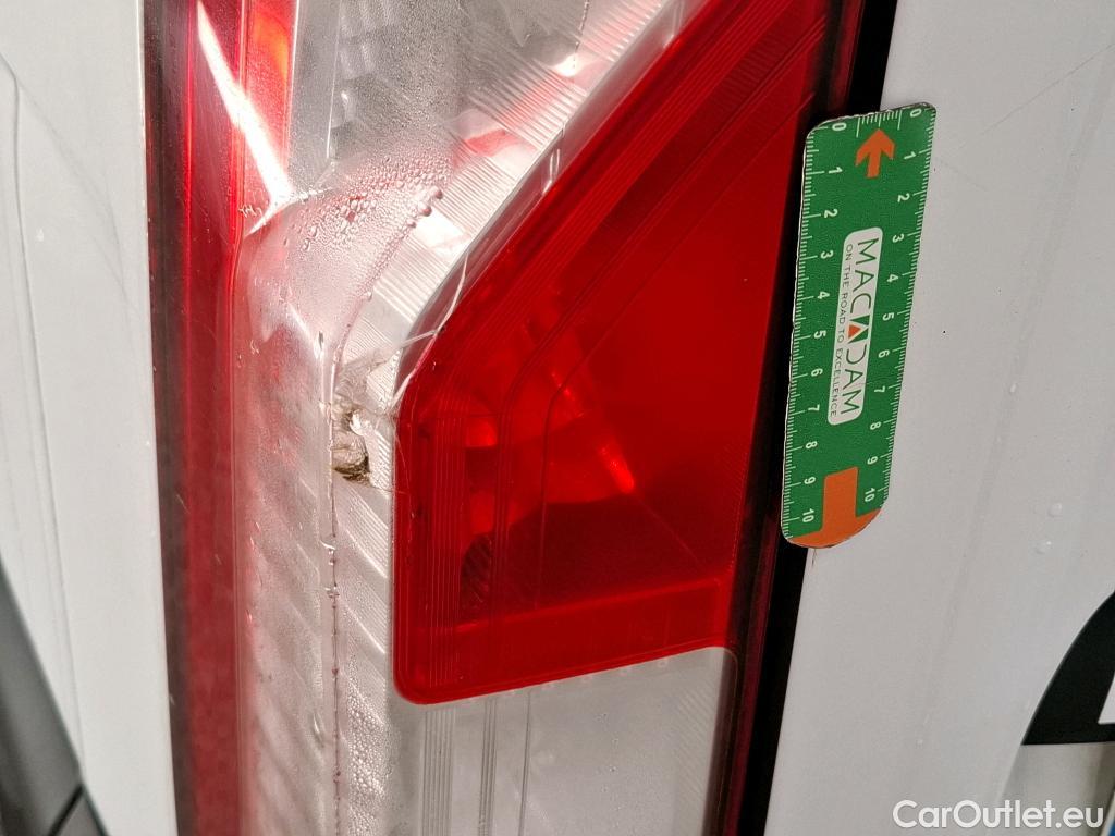  Renault  Master RENAULT  / 2014 / 4P / Fourgon tôlé &FG GCf Trac F3300 L1H1 dCi 110 Euro6 #52