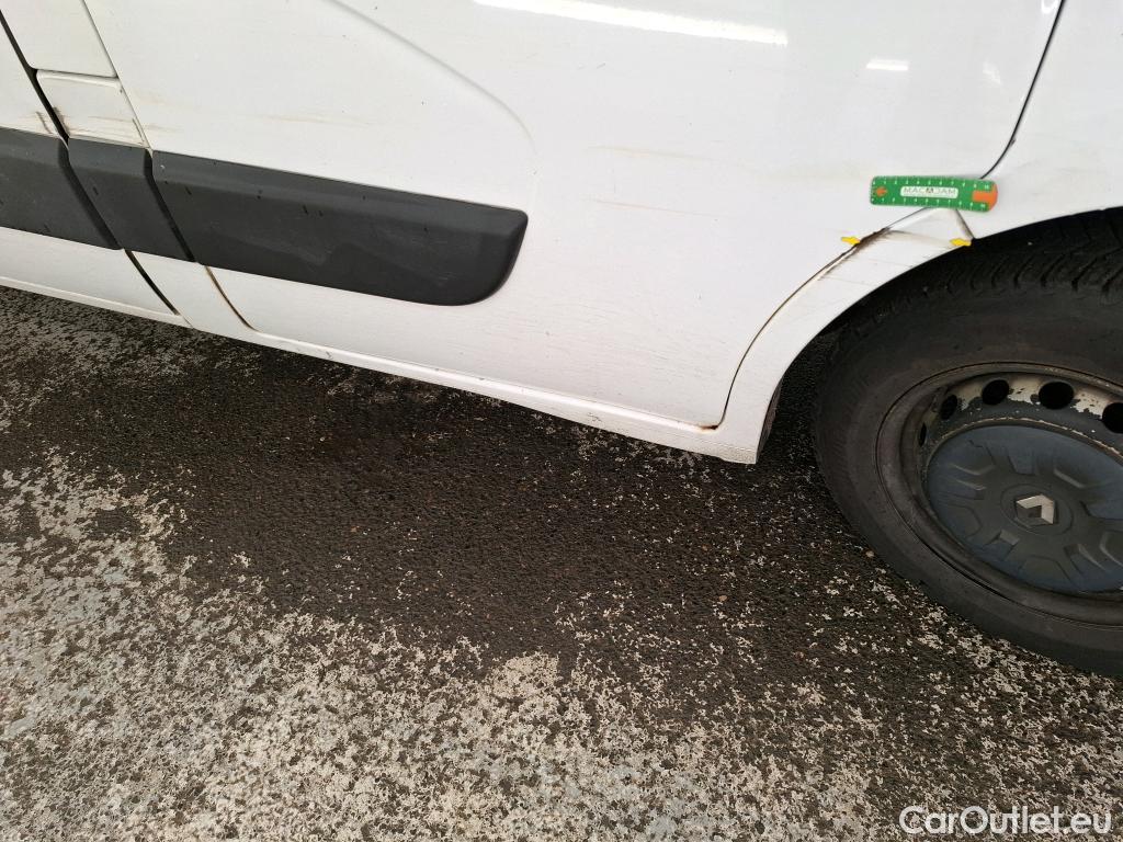  Renault  Master RENAULT  / 2014 / 4P / Fourgon tôlé &FG GCf Trac F3300 L1H1 dCi 110 Euro6 #42