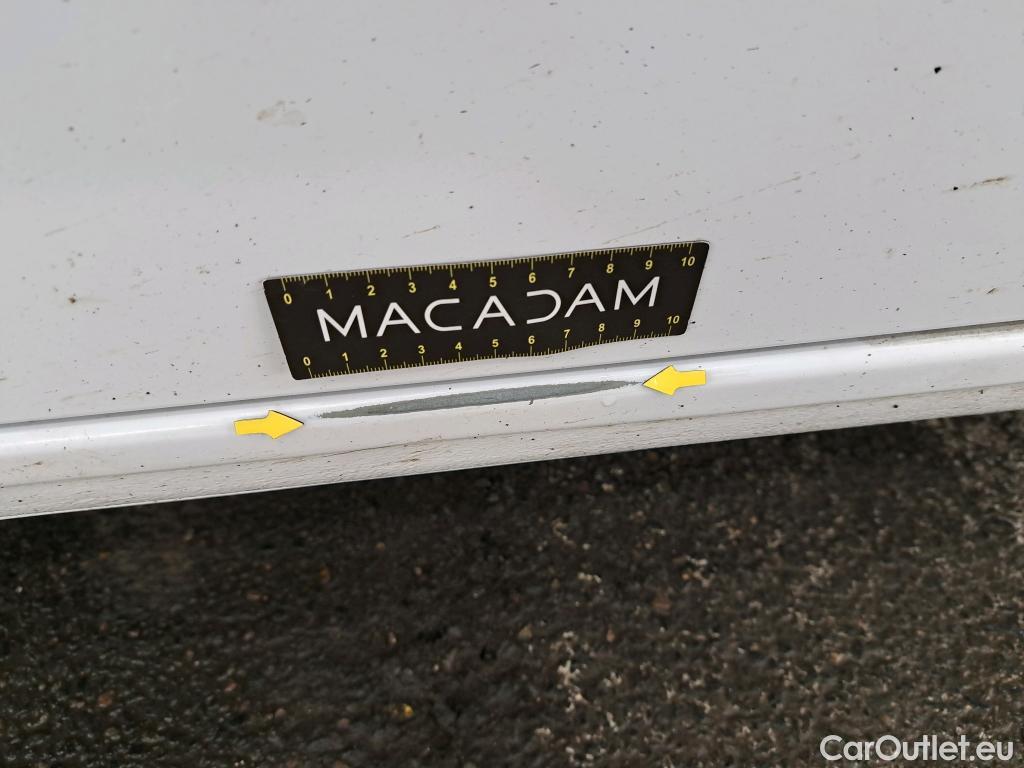  Renault  EXPRESS RENAULT Kangoo  / 2013 / 4P / Fourgonnette Grand Confort - Blue dCi 95 #39