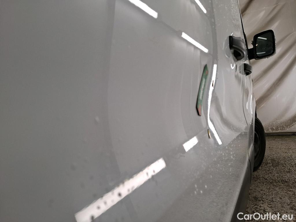  Renault  Trafic  Furgon Grand Confort L1H1 1200 1.6 dCi 125CV BVM6 E6 #11