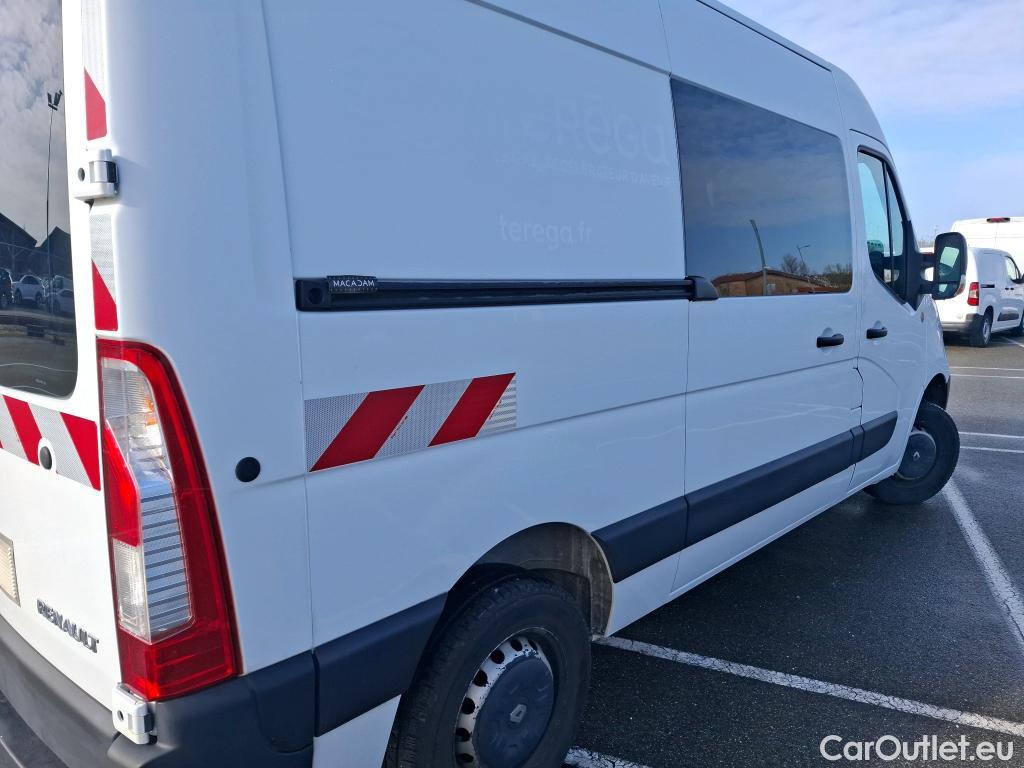  Renault  Master  III Fourgon L2H2 3 5 Grand Confort dCi #11