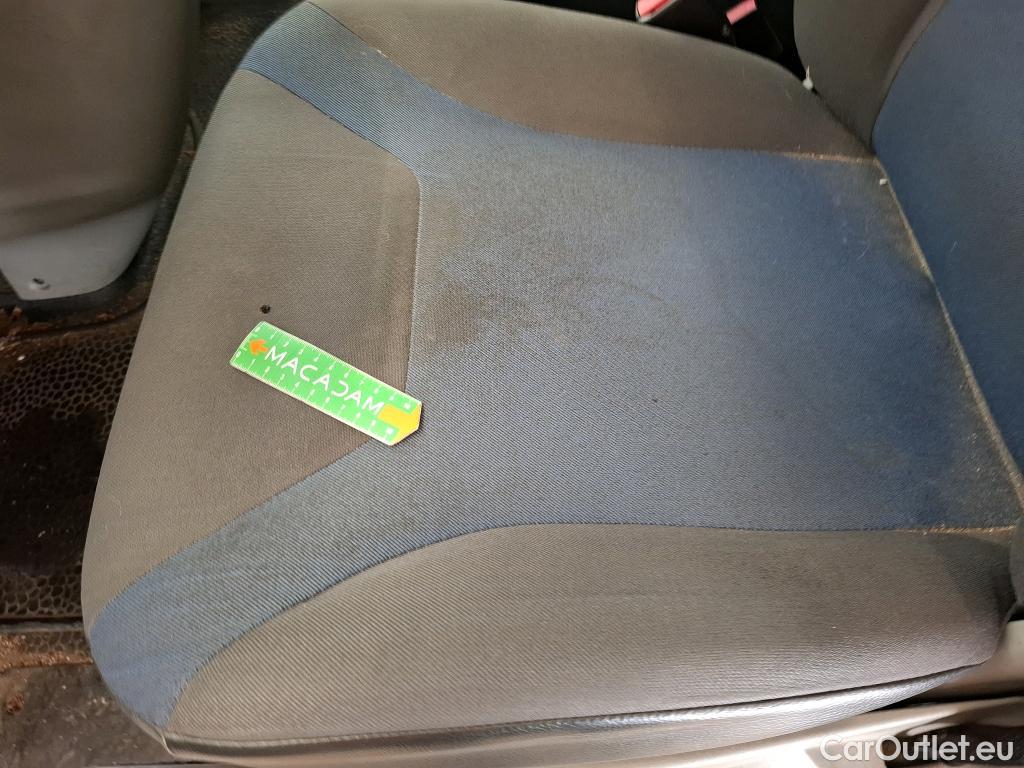  Renault  Trafic  Furgon L1H1 1000kg Grand Confort 2.0 90CV BVM6 #15