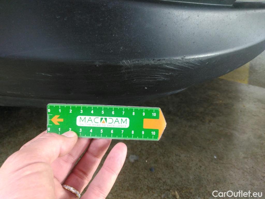  Renault  Trafic RENAULT  / 2019 / 4P / Fourgon tole NV FG GCF L2H2 1200 Energy dCi 145 #9