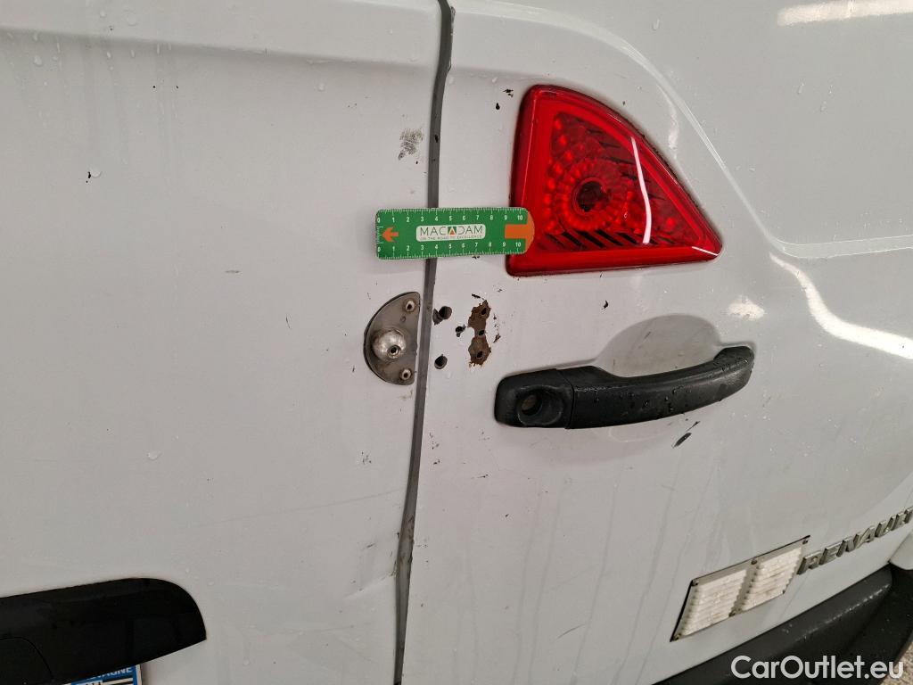  Renault  Master RENAULT  / 2014 / 4P / Fourgon tôlé &FG GCf Trac F3300 L1H1 dCi 110 Euro6 #44