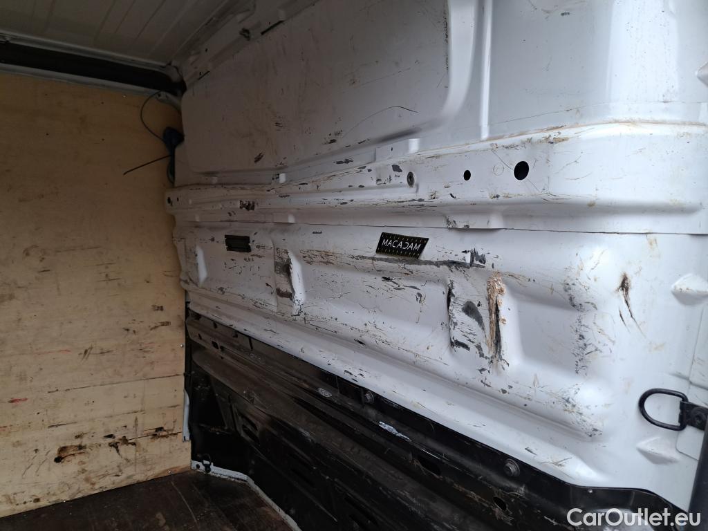  Renault  Trafic  Fourgon L1H1 2T8 Confort 2.0 dCi 110CV BVM6 E6d #13