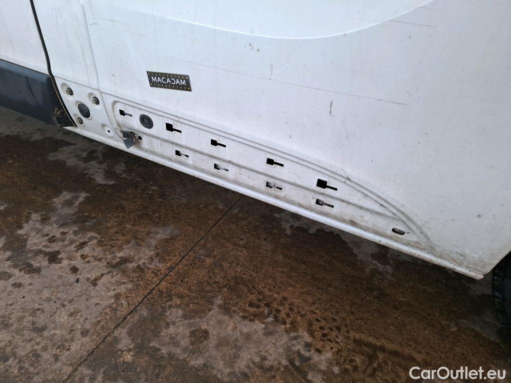  Renault  Trafic  Furgon Grand Confort L1H1 1000 1.6 dCi 120CV BVM6 E6 #33