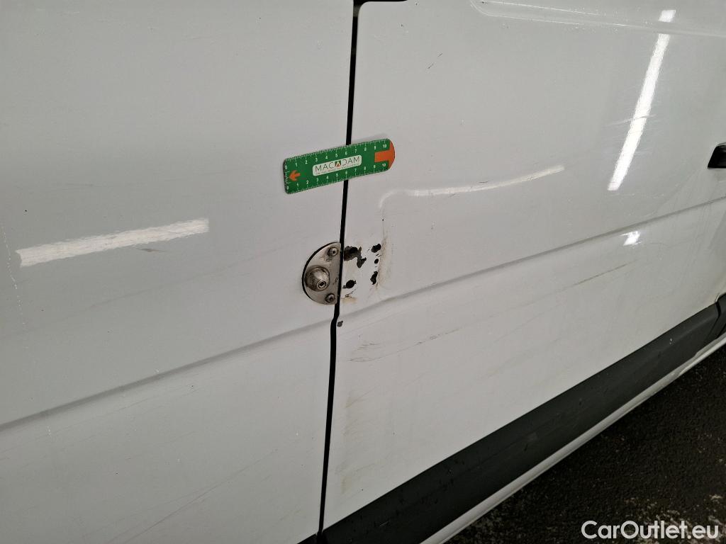  Renault  Master RENAULT  / 2014 / 4P / Fourgon tôlé &FG GCf Trac F3300 L1H1 dCi 110 Euro6 #45